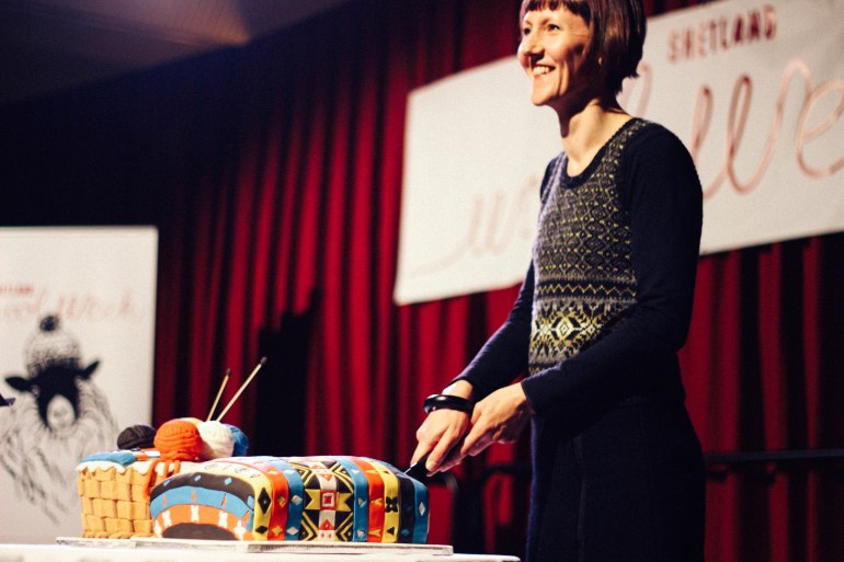 2015 Wool Week Patron Donna Smith cutting the Wool Week cake!